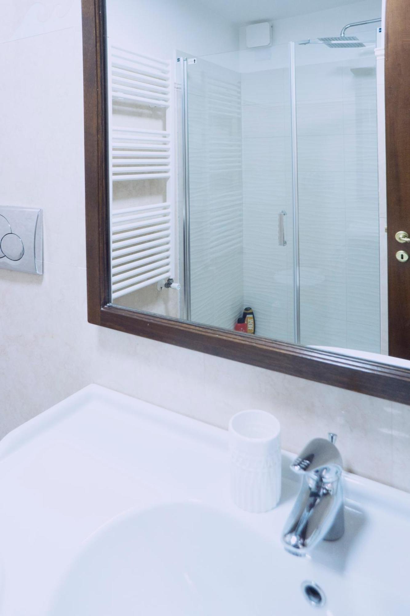 Tina House - Il Cortile Nel Centro Storico Di Taormina Apartment Ngoại thất bức ảnh