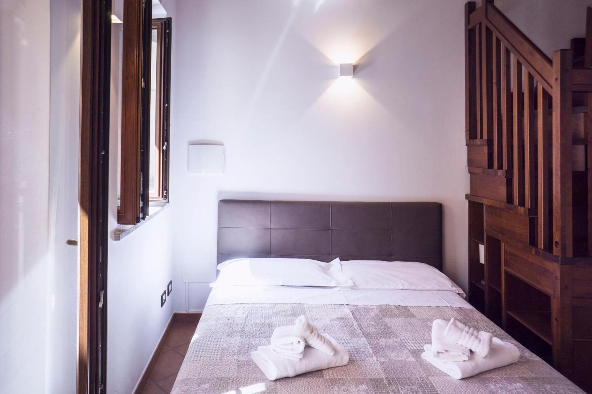 Tina House - Il Cortile Nel Centro Storico Di Taormina Apartment Ngoại thất bức ảnh